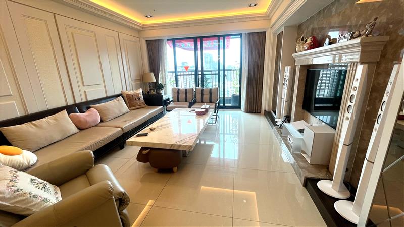 《高雄花賞》河堤高檔裝潢景觀四房B1大平車