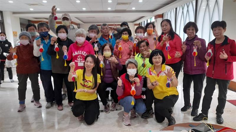 李麗虹老師桃園舞蹈班熱心公益長期關懷弱勢 為學生和社區居民提供舞蹈、健身及銀髮手作教學服務
