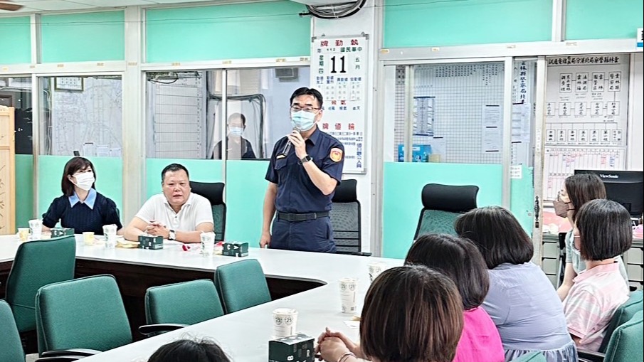 歡度母親節  北港分局邀警察媽媽同仁共度