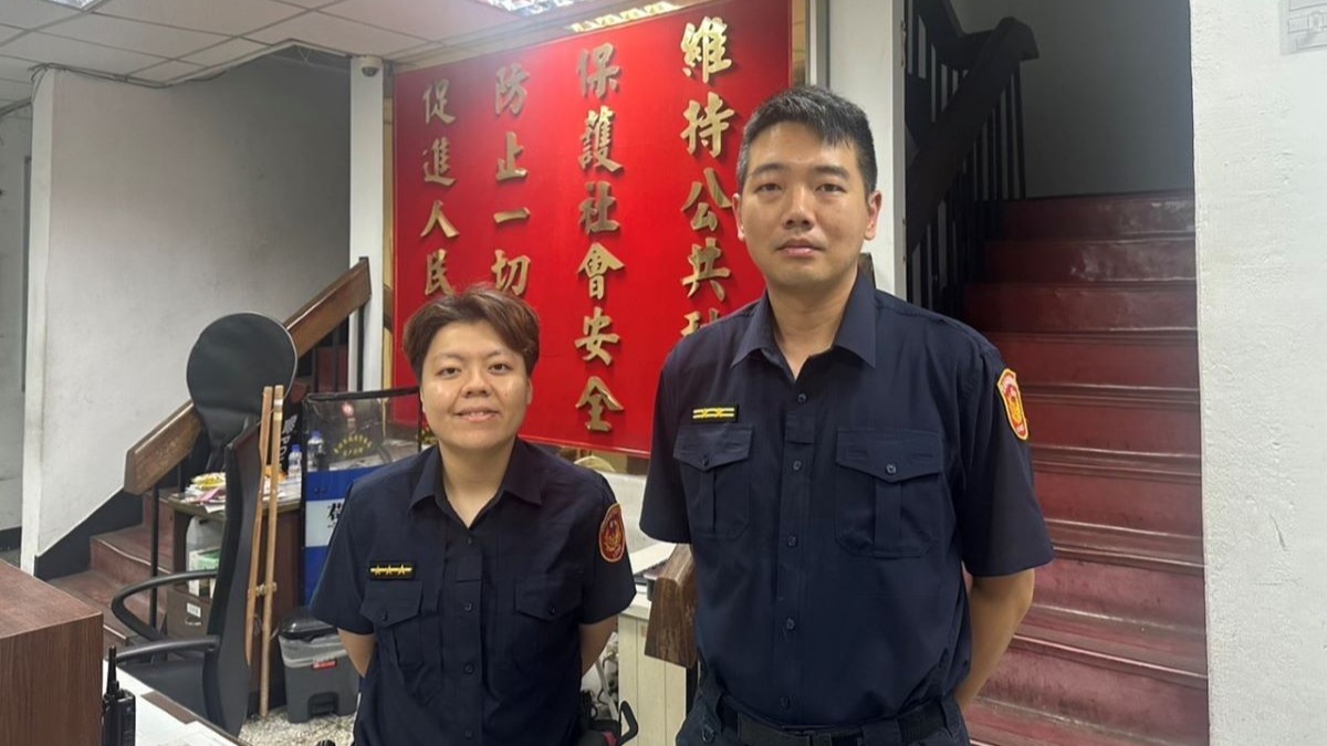  內湖警即時攔阻詐騙  受騙婦女激擁員警