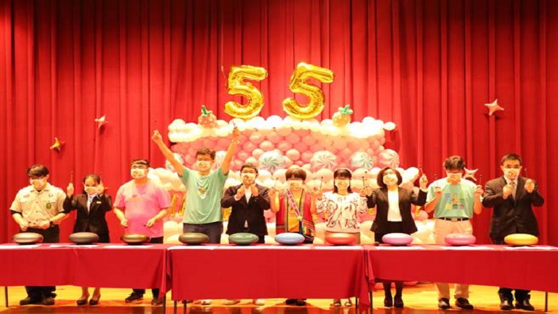 華夏科大55周年校慶 淡海校區綜合大樓明年完工啟用，行銷大師李建勳也是傑出校友