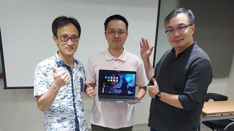 台灣最佳簡報導師林稚蓉和江樵聯手開設AI課程，忠實學員李明軒複訓獲益良多