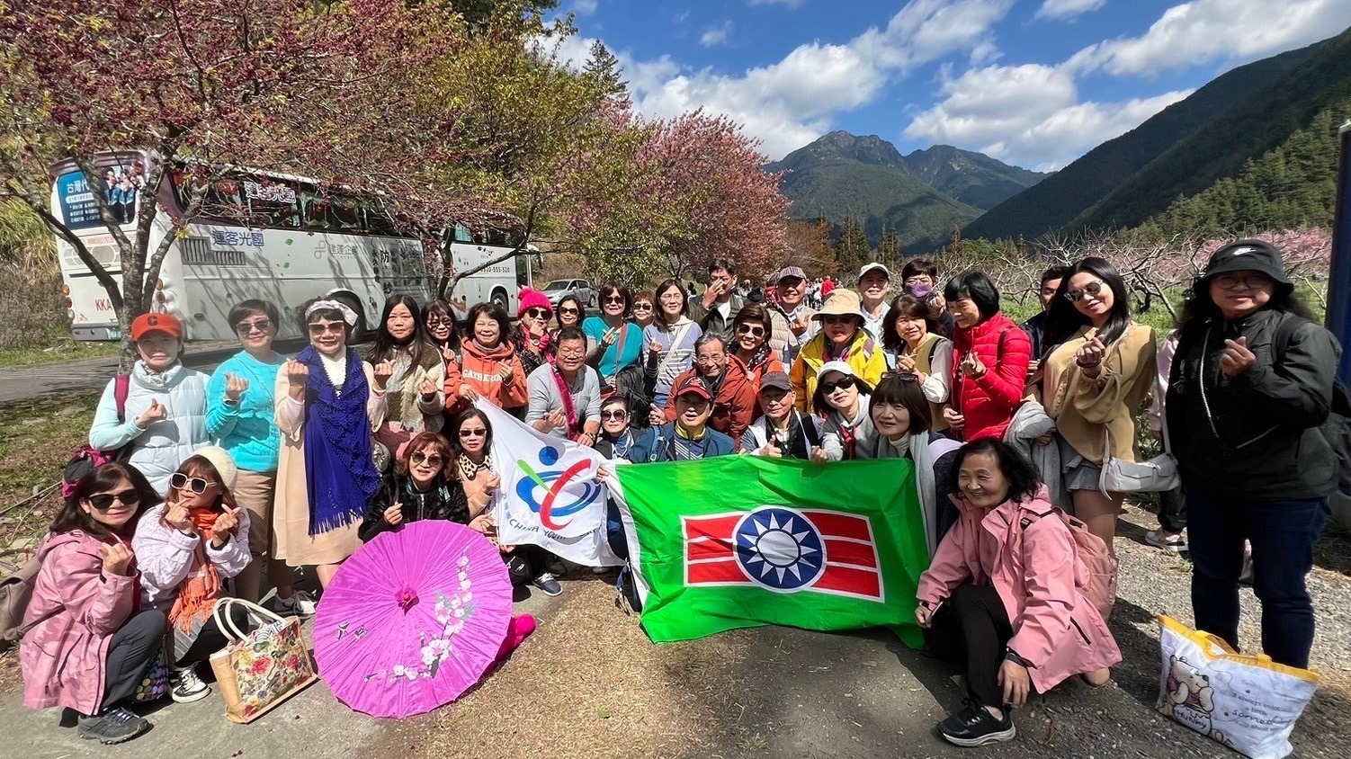 賞櫻一日遊登場！救國團總合會與NEAG不要一個人吃飯共襄盛舉，武陵農場美景美食盡收眼底"