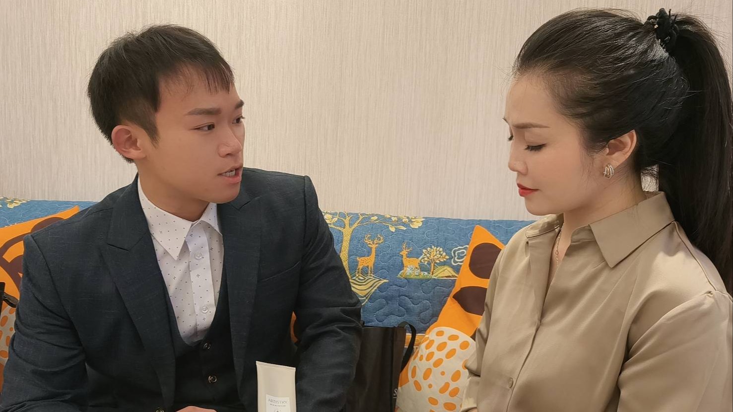 張哲榮：從健康到美麗，助零基礎創業者打造專業事業，教你健康美容創業新思維/安麗小帥哥14天變身計畫