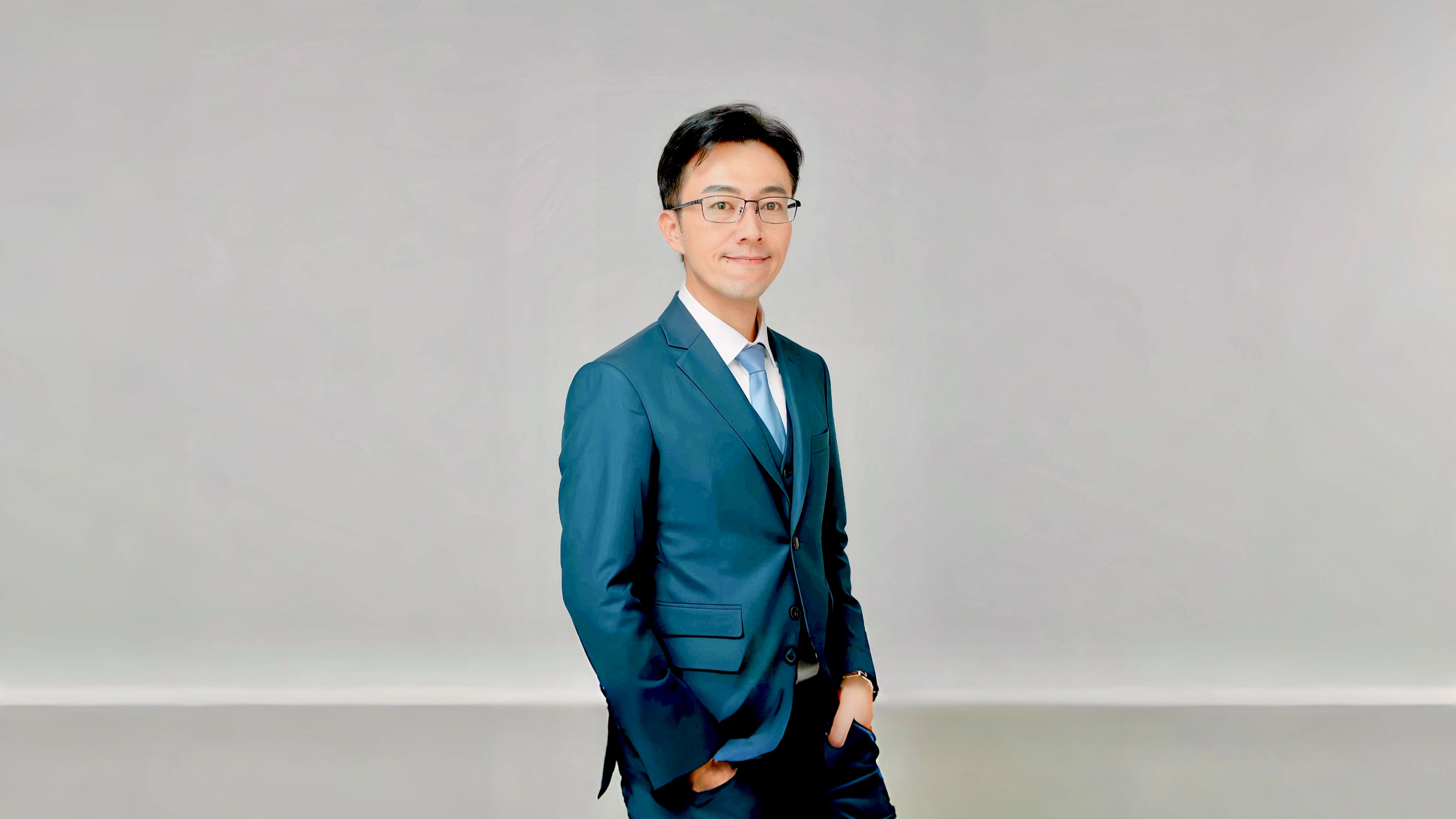 【企業 AI 智能法務系統與企業管理顧問專業賦能之策略性應用探討】