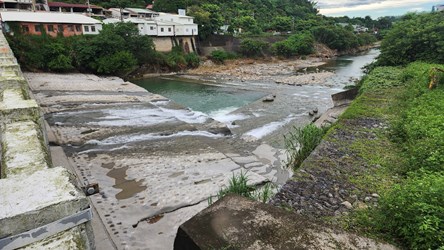 中市公告10處危險水域、聯合稽查守護市民生命安全，天氣轉熱戲水風險增。