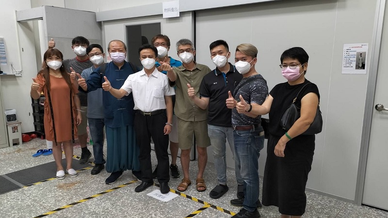 億宏興業有限公司桃園口罩廠 中華兩岸創業投資發展協會理事長率團參訪