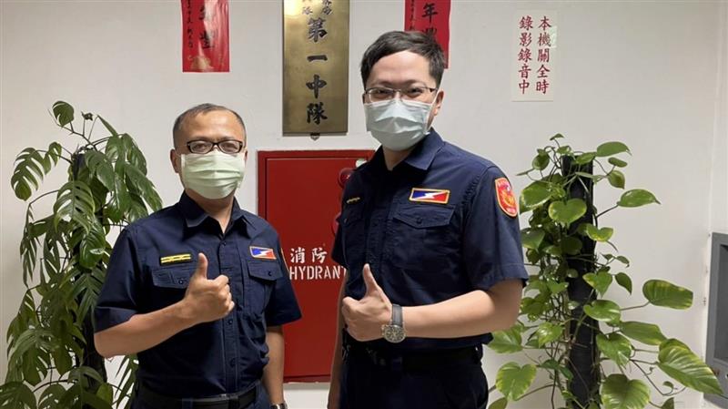 管制放寬爆車流 保大警交通快打迅速排除車禍