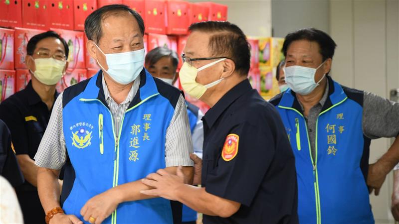 「柚見平安」新北警友會秋節慰勞警局！