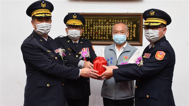 苗栗縣警察局舉行卸、新任分局長聯合交接典禮！