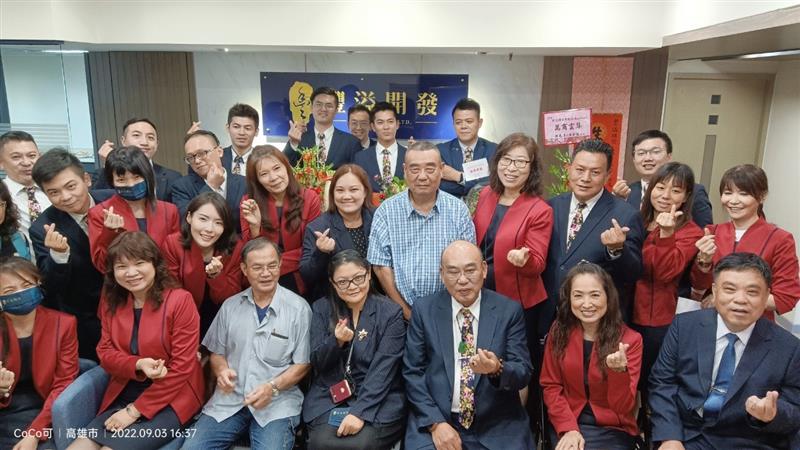 豐溢開發 溫馨提醒 今秋分雙颱將生成 對台影響曝　週末變天豐盛溢滿分享愛！