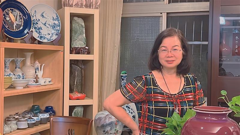 三峽江美慧陳年古茶陶磁古董專賣店 歡迎有空蒞臨三峽參觀指教